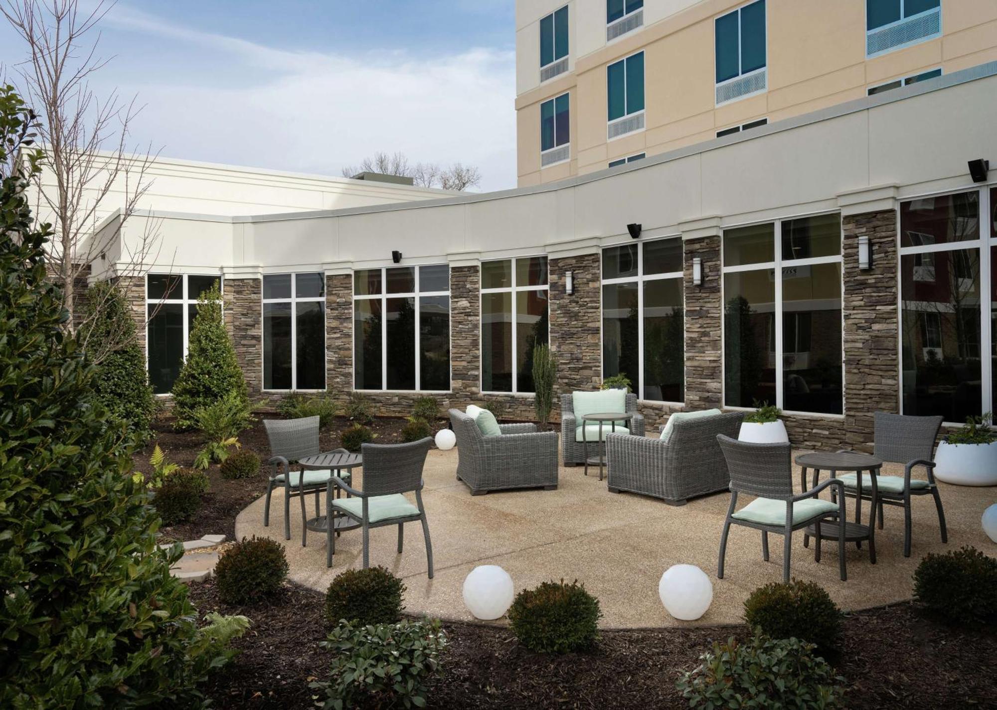 Hilton Garden Inn Olive Branch, Ms Bagian luar foto